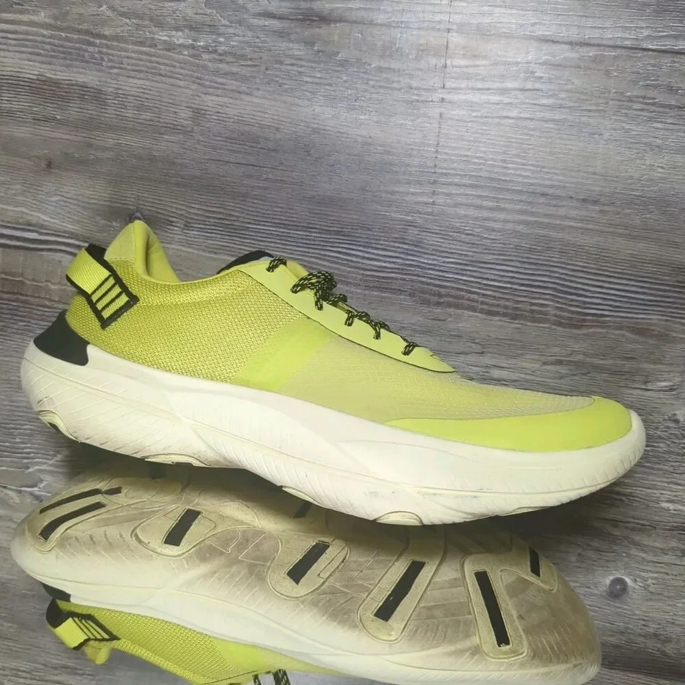 Sorel Women's Size 10.5 Explorer Blitz Lace Up Sneakers Bolt Black Neon Yellow